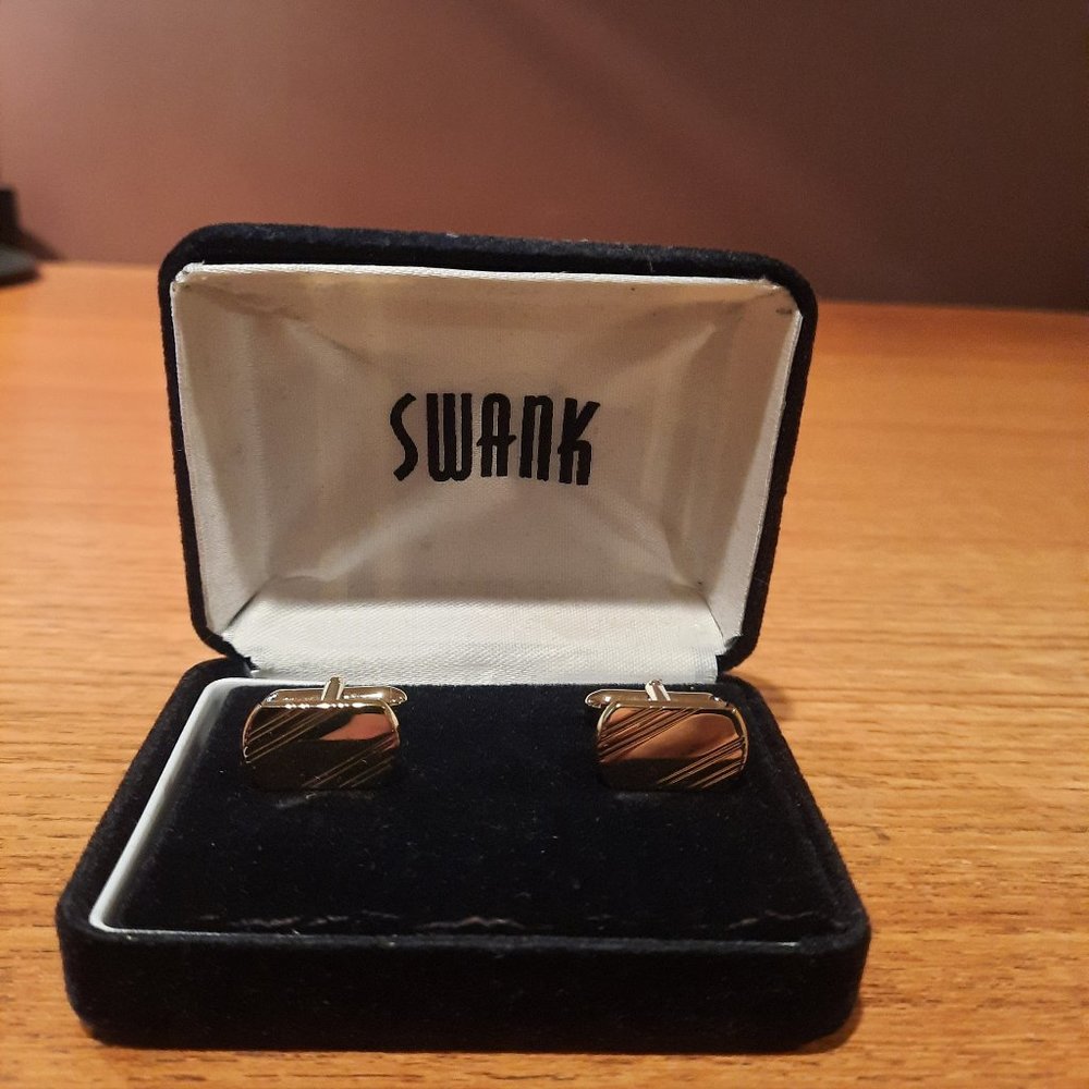 cufflinks